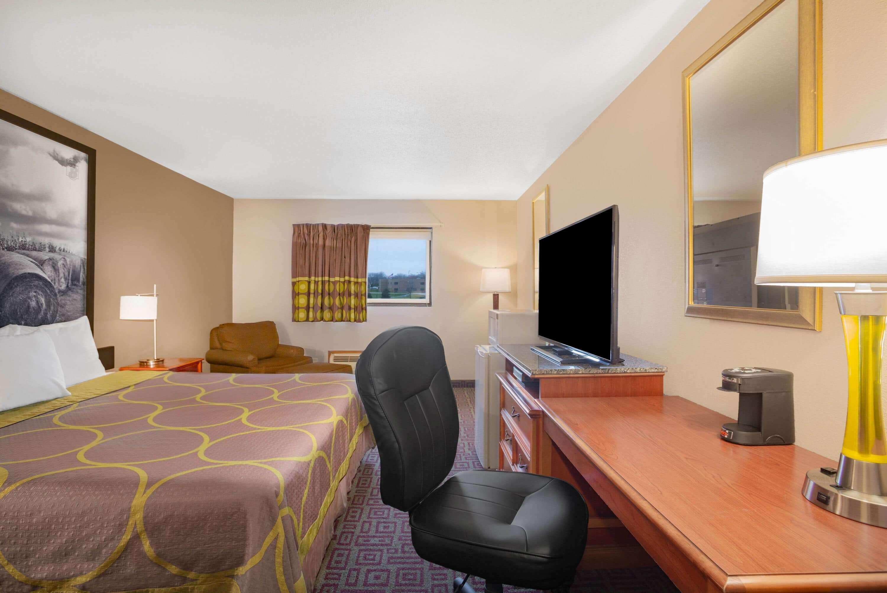 ซูเปอร์ 8 บาย วินด์แฮม ฟอร์ตเมดิสัน Hotel Fort Madison ภายนอก รูปภาพ