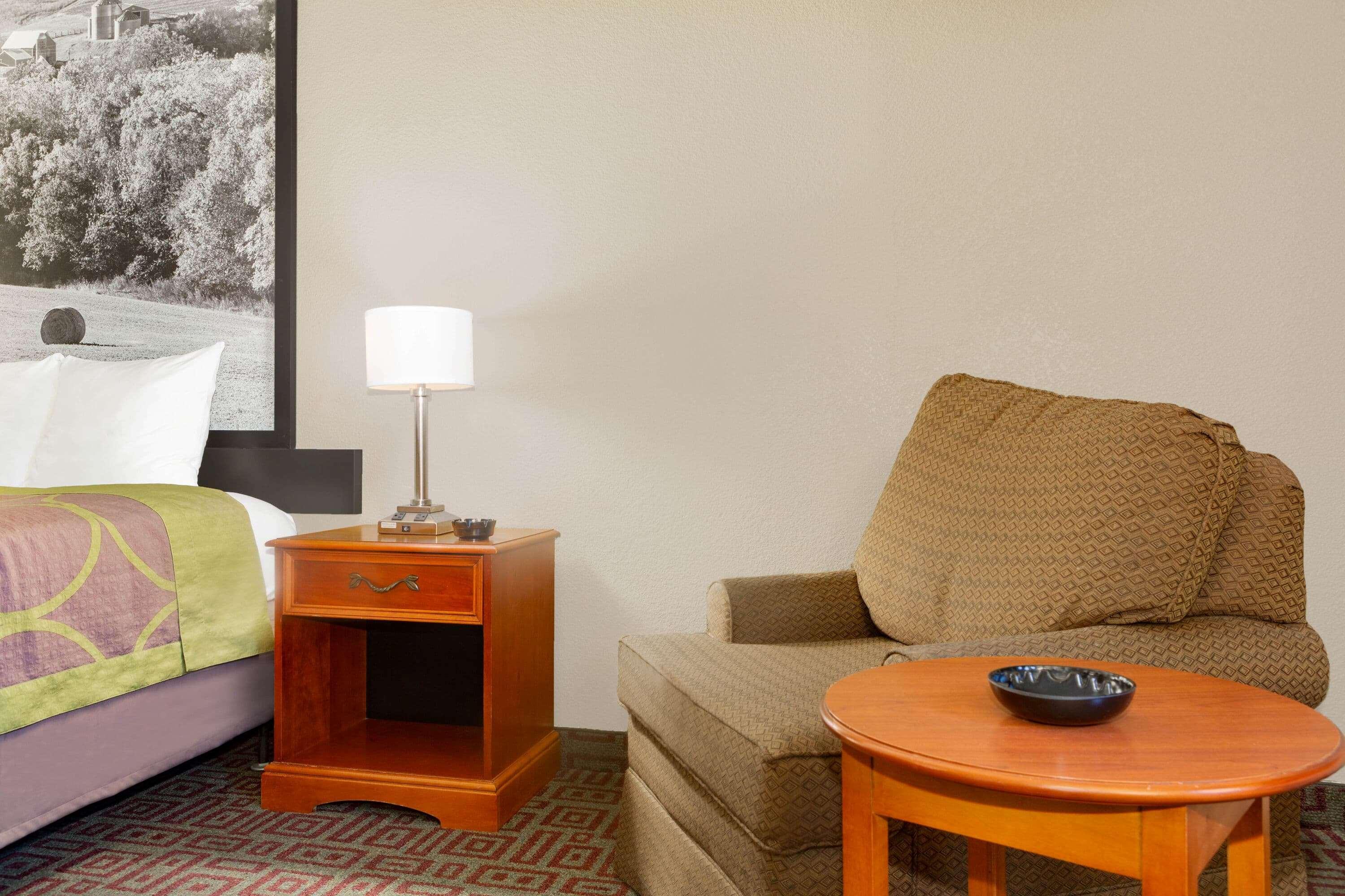 ซูเปอร์ 8 บาย วินด์แฮม ฟอร์ตเมดิสัน Hotel Fort Madison ภายนอก รูปภาพ
